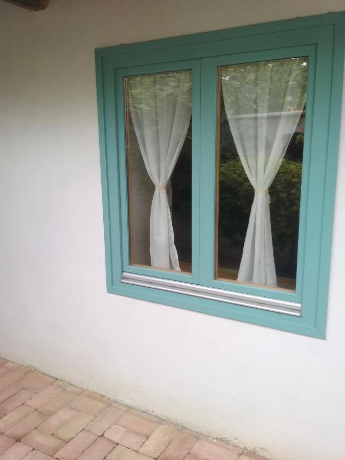 Apartment Tettyei Haziko Pecs